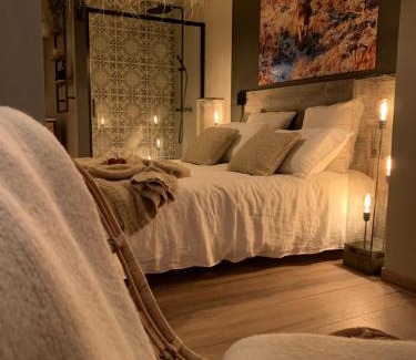 Verviers House | Enchanting Une Histoire de Loup with Relaxing Hot Tub