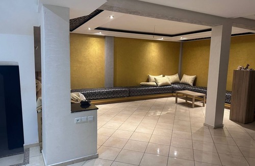Casablanca House | Une Maison à Casablanca Sidi Marouf Duplex 3chambre Cuisine 2 Salle de Bain 3