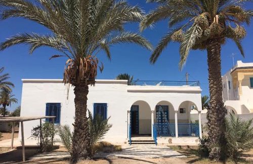 Houmt Souk Villa | Charming Une Maison Djerbienne: Rated 9.5 & Family-Friendly