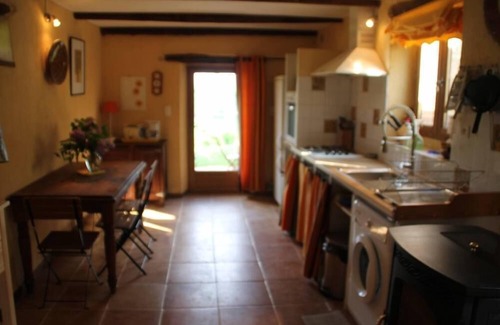 Firmi Cottage | Tranquil Countryside Retreat at Une Sorcière sur le toit