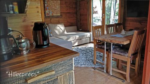 Laane-Harju Parish House | Relaxing Uneallika Saunaga Retreat with Family-Friendly Amenities
