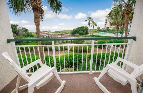 North Litchfield Beach Apartment | Unforgettable Moments With An Ocean Backdrop | Oceanview Suite