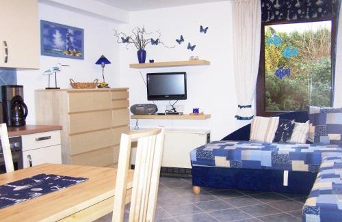 Nienhagen Apartment | Oceanfront Family Retreat at Ungers-Welt Mona - 7.9/10