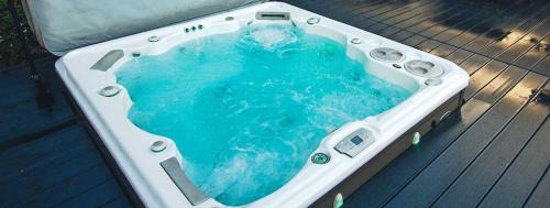 Abadszalok House | Discover Unicum Vendégház: Family-Friendly Retreat
