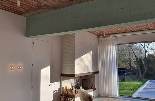 Burcht House | Eco-Friendly Loft Villa Near Antwerp with Pool & Garden