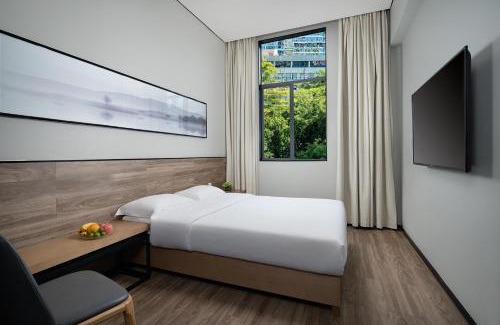 Nanshan Hotel | Discover Unijoy Cityinn OCT Loft Shenzhen: 4-Star Stay