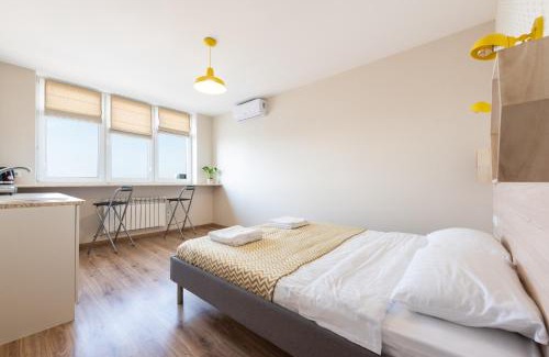 Darnyckyj Hotel | Budget-Friendly Stay at Unik Apart with Family Amenities