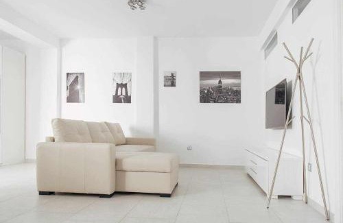 Benalua Apartment | Discover Unik Apartment Alicante: Pet & Child Friendly Stay