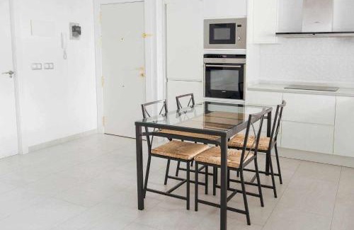 Benalua Apartment | Discover Unik Apartment Alicante: Pet & Child Friendly Stay