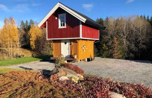 Gvarv Apartment | Unique Stabbur & Minihus with Top Guest Rating of 9.7