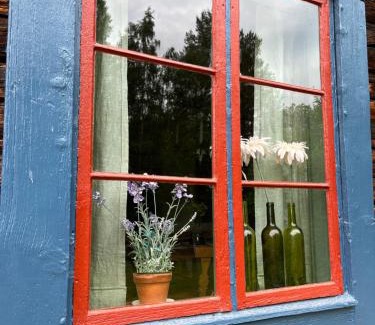 Vamhus House | Unique 19th-Century Stay in the Heart of Dalarna