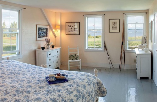 North Haven Other | Experience Frank Benson’s Oceanfront Farmhouse Tennis Retreat