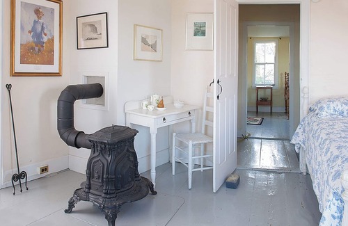 North Haven Other | Experience Frank Benson’s Oceanfront Farmhouse Tennis Retreat