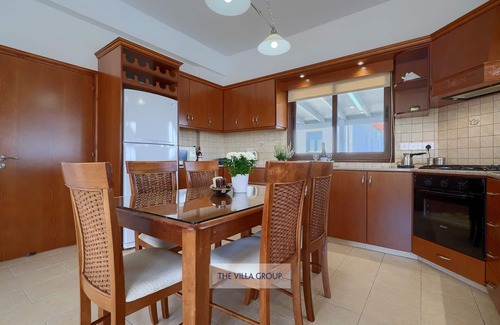 Theletra Villa | Scenic Countryside Villa with Private Pool and Breakfast