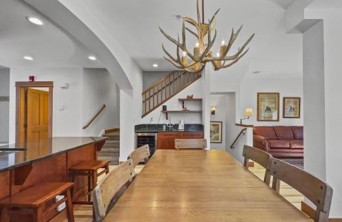 Copper Mountain Village House | Union Creek Townhome 164D New Listing! townhouse