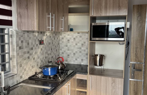 Ajah Apartment | Stylish 1-Bedroom Penthouse with Breakfast @Ajah, Lagos