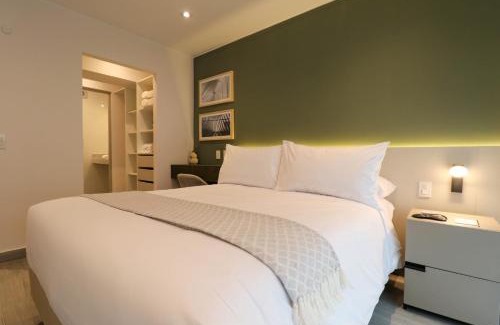 Armendariz Apartment | Inviting 2BR Retreat in Miraflores - Child Friendly Stay