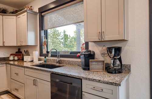 Lead Cabin | Exceptional Lodge with Game Room, Hot Tub & Clubhouse!