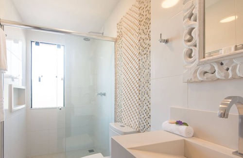 Albatroz House | Chic House in Buzios with Private Pool and Ocean View