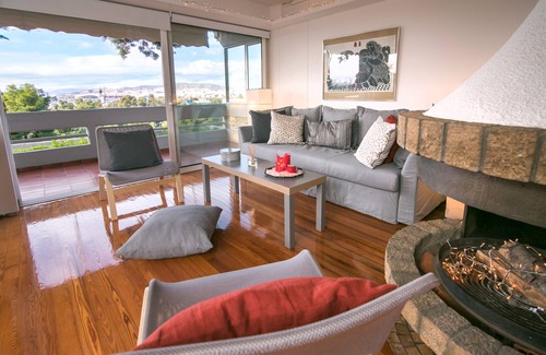 Palaio Faliro Apartment | Discover a Unique Apartment in the Athens Riviera