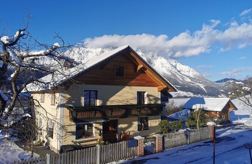 Oeblarn Apartment | Exceptional Nature Reserve Apartment with Breakfast Included