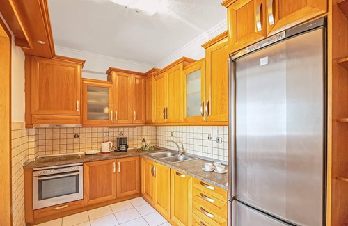 Kallirakhi House | Cozy Apartment with Breathtaking Ocean View Awaits You