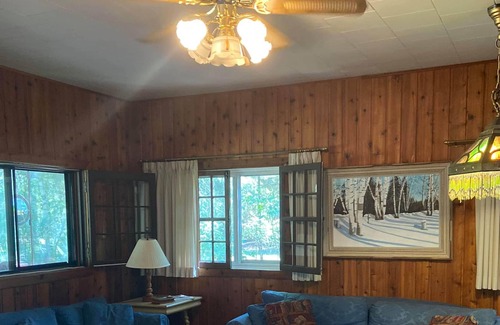 Victoria Beach Cottage | Unique Beach Experience