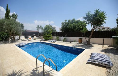 Ayia Thekla House | Unique Beach Villas with Private Ocean Views and Pools