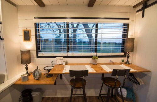 Waco House | Discover Stillwater House: Tiny Container Home Near Downtown