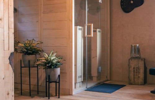 Bouvignes-sur-Meuse Villa | Idyllic Cottage with Spectacular Views and Wellness Retreat