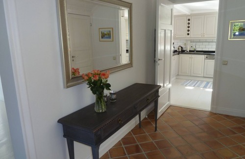 Drottningholm Villa | Charming 17th Century Countryside Villa Near Stockholm