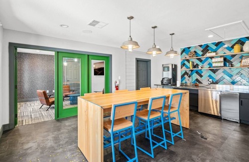 Pleasant Valley Apartment | Charming & Cozy Getaway with Hot Tub and Pool Access