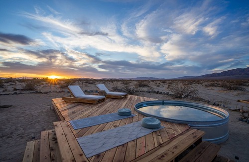 Wonder Valley Cabin | Quaint Retreat with Pool & Hot Tub Near Joshua Tree Park