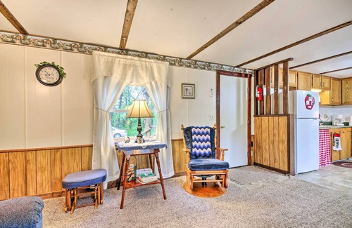 Florence House | Discover a Unique Creekside Retreat with On-Site Goats!