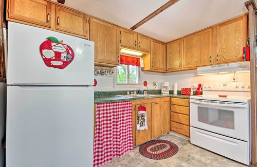 Florence House | Discover a Unique Creekside Retreat with On-Site Goats!