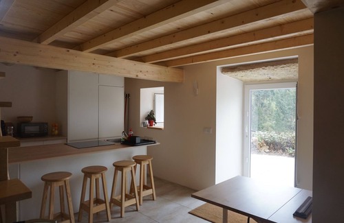 Ferreira do Zezere Cottage | Discover a Unique Retreat Surrounded by Breathtaking Nature