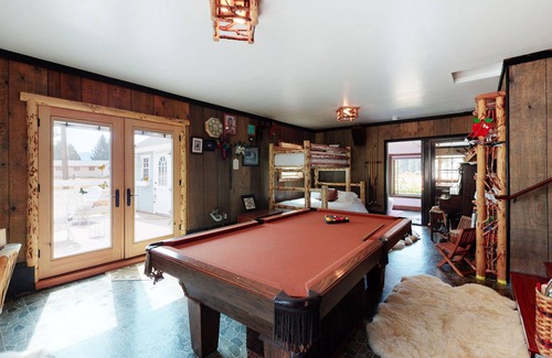 Sattley House | Unique, Family-Friendly Home w/ Incredible Views, Private Hot Tub, & Pool Table