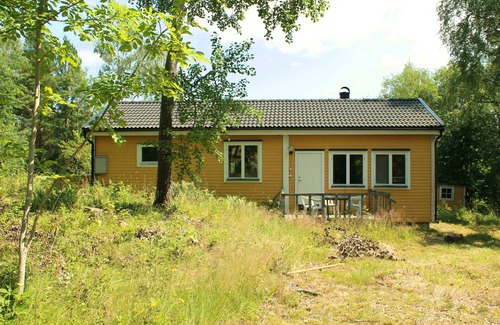 Animskog Cottage | Exceptional Holiday House in Dalsland - Pet Friendly & Family Ready