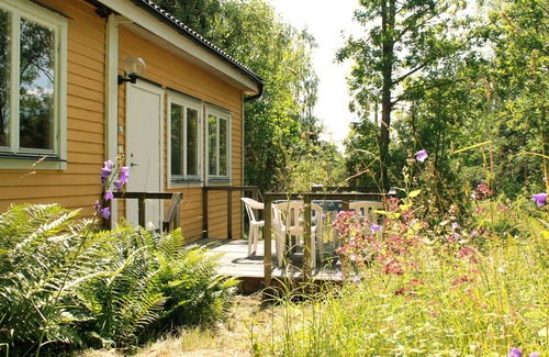 Animskog Cottage | Exceptional Holiday House in Dalsland - Pet Friendly & Family Ready