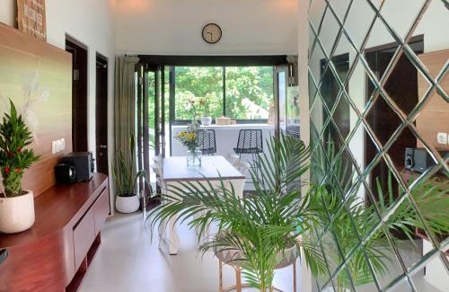 Darmasaba House | Pet-Friendly Unique House Uma Desa for Family Fun