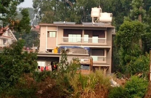 Bhilar Villa | Enchanting Inn Villa Strawberry Farm for Family Getaways