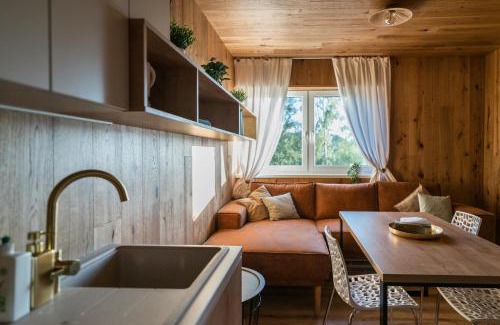 Cerna V Posumavi Apartment | Unique Lipno Apartment with Oceanfront Views & Dining