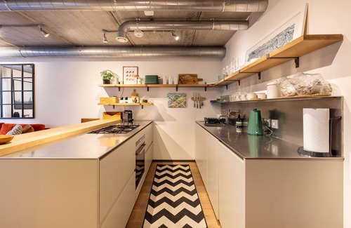 Waterloo Apartment | Stylish Loft Apartment in Central London - Guest Rated 10/10