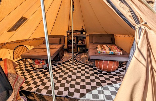 Seneca Rocks RV Rental | Cozy Yurts with Breathtaking Views of Seneca Rocks