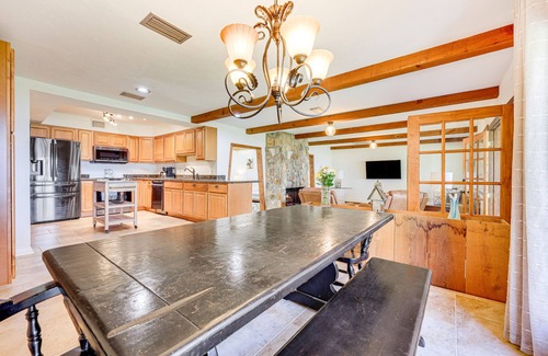 Melrose House | Idyllic Melrose Home with Private Dock & Pool Access