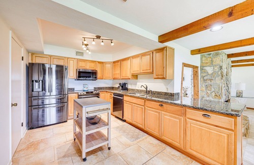 Melrose House | Idyllic Melrose Home with Private Dock & Pool Access