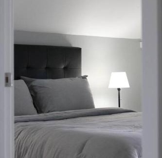 Chapleau Apartment | Modern 2-Bedroom Apartment: Pet & Child Friendly Retreat
