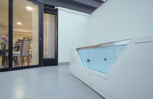 Barranco Apartment | Discover Unique Studios with Private Jacuzzis by GLOBALSTAY