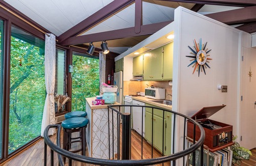 The Galena Territory Cabin | Relaxing Octagon House Retreat with Hot Tub & Pool Access