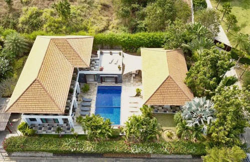 Khao Tao Villa | Exclusive Sea View Pool Villa with 5 Bedrooms for Families